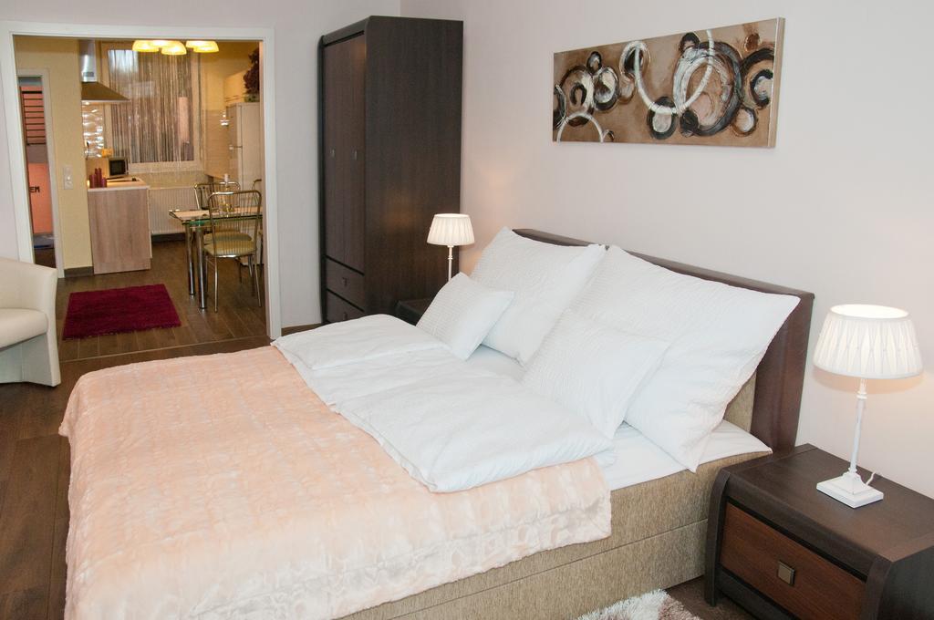 Ametiszt Apartman Hévíz Esterno foto