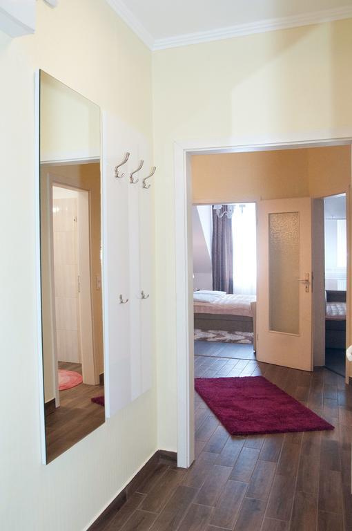 Ametiszt Apartman Hévíz Esterno foto
