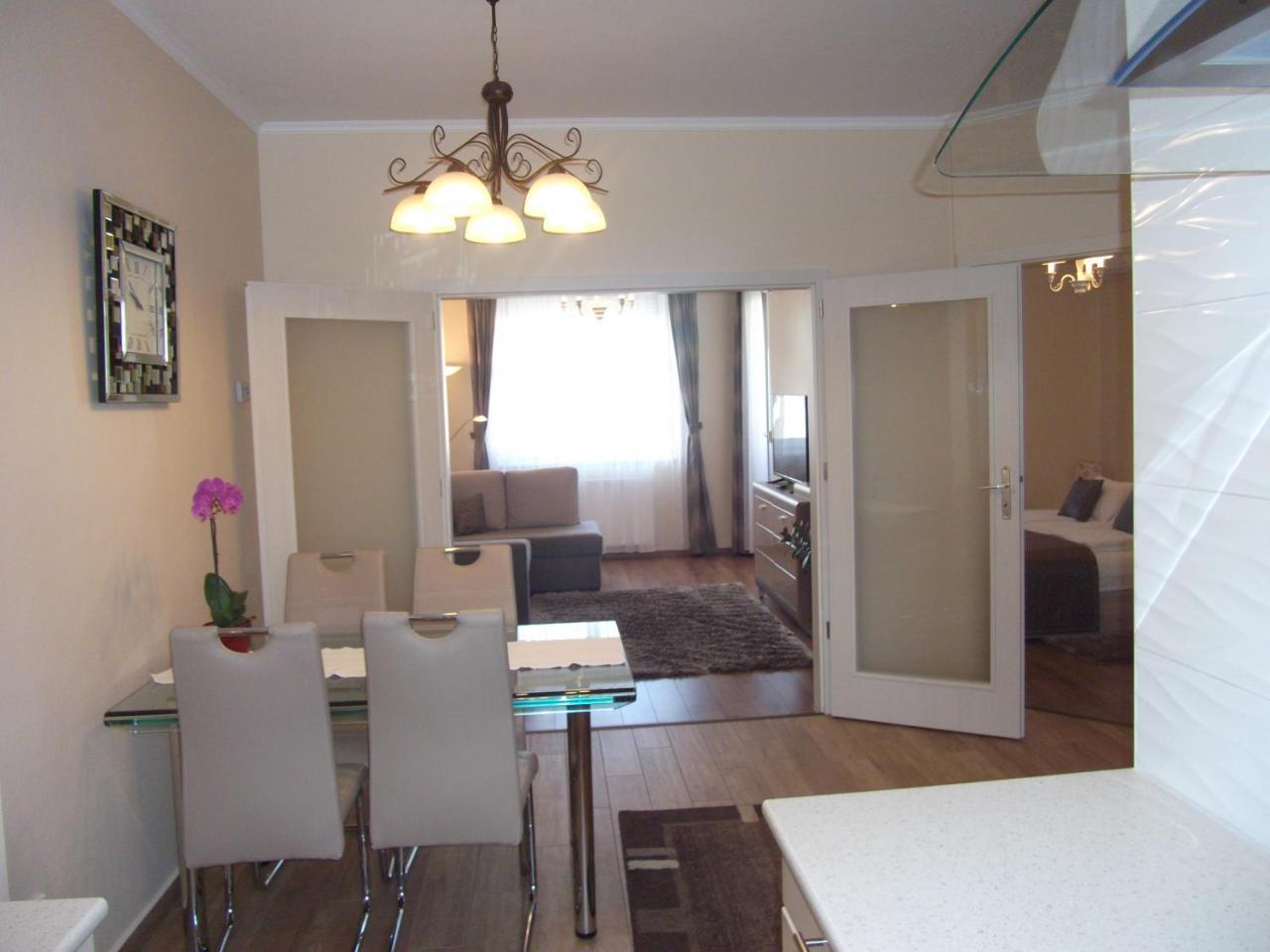 Ametiszt Apartman Hévíz Esterno foto